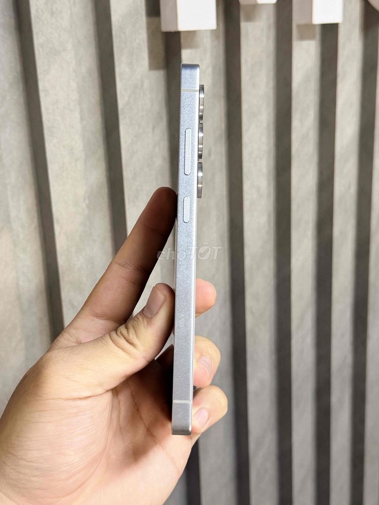 Samsung S25 Ultra 256Gb Trắng Like New. Mua bán Điện thoại tại Quận Bình Thạnh Tp Hồ Chí Minh được đăng bởi Đạt Mobi hình 1
