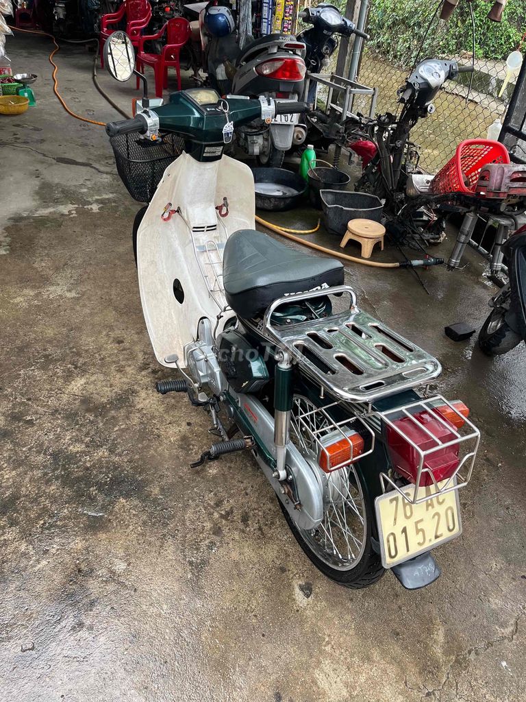 Bán hoặc Gl xe khác cúp 50cc Máy nguyên zin đầu nồ. Mua bán Xe máy tại Huyện Sơn Tịnh Quảng Ngãi được đăng bởi Tấn phát   hình 12