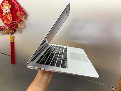 macbook Air 2017 giá rẻ. Mua bán Laptop tại Thành phố Buôn Ma Thuột Đắk Lắk được đăng bởi laptop24h