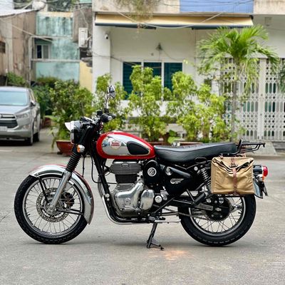 Royal Enfield Classic 350 Chrome Red
