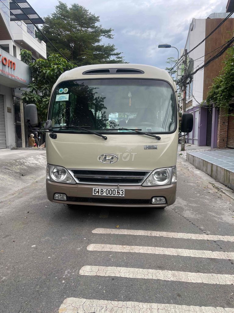 huynhdsi caoty limousine 29 chỗ đời 2011. Mua bán Ô tô tại Quận Bình Tân Tp Hồ Chí Minh được đăng bởi Hậu hình 1