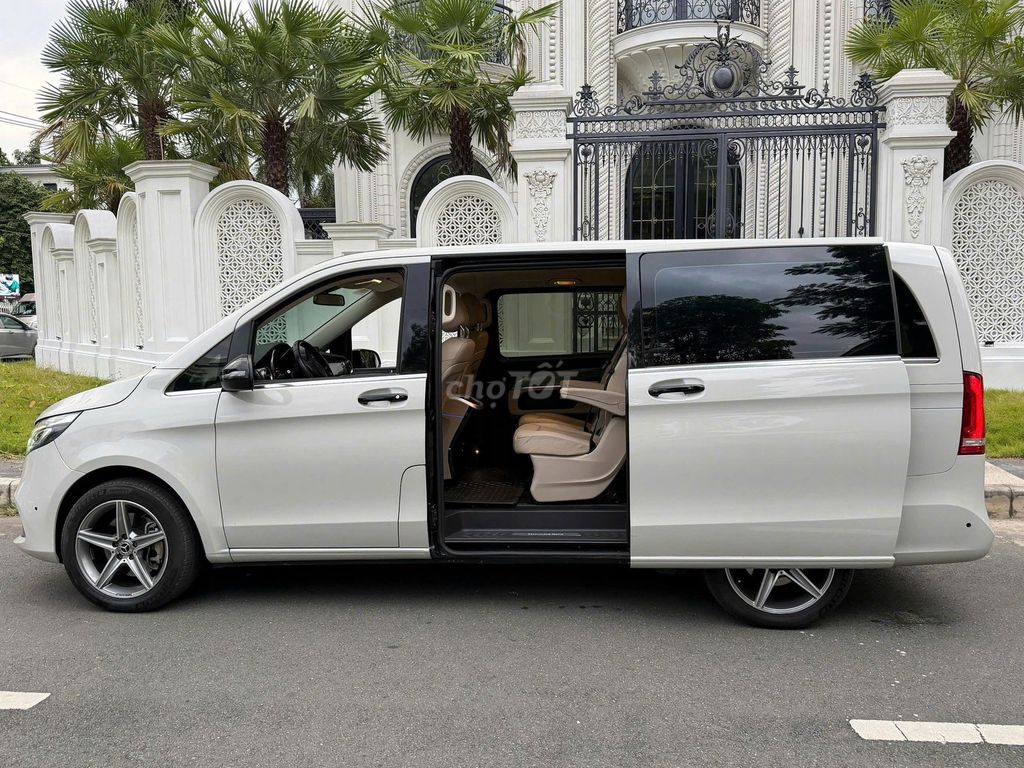 V250 Luxury 2020 zin 3,7 vạn miles. Mua bán Ô tô tại Quận 7 Tp Hồ Chí Minh được đăng bởi Tuấn Luật Sư Nhà Đất hình 12