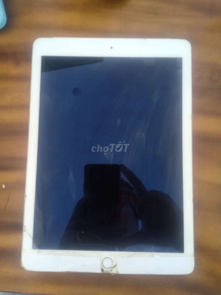Apple iPad Air 2 64GB Trắng Hư màn hình. Mua bán Máy tính bảng tại Huyện Bù Đăng Bình Phước được đăng bởi Đại Nguyễn hình 1