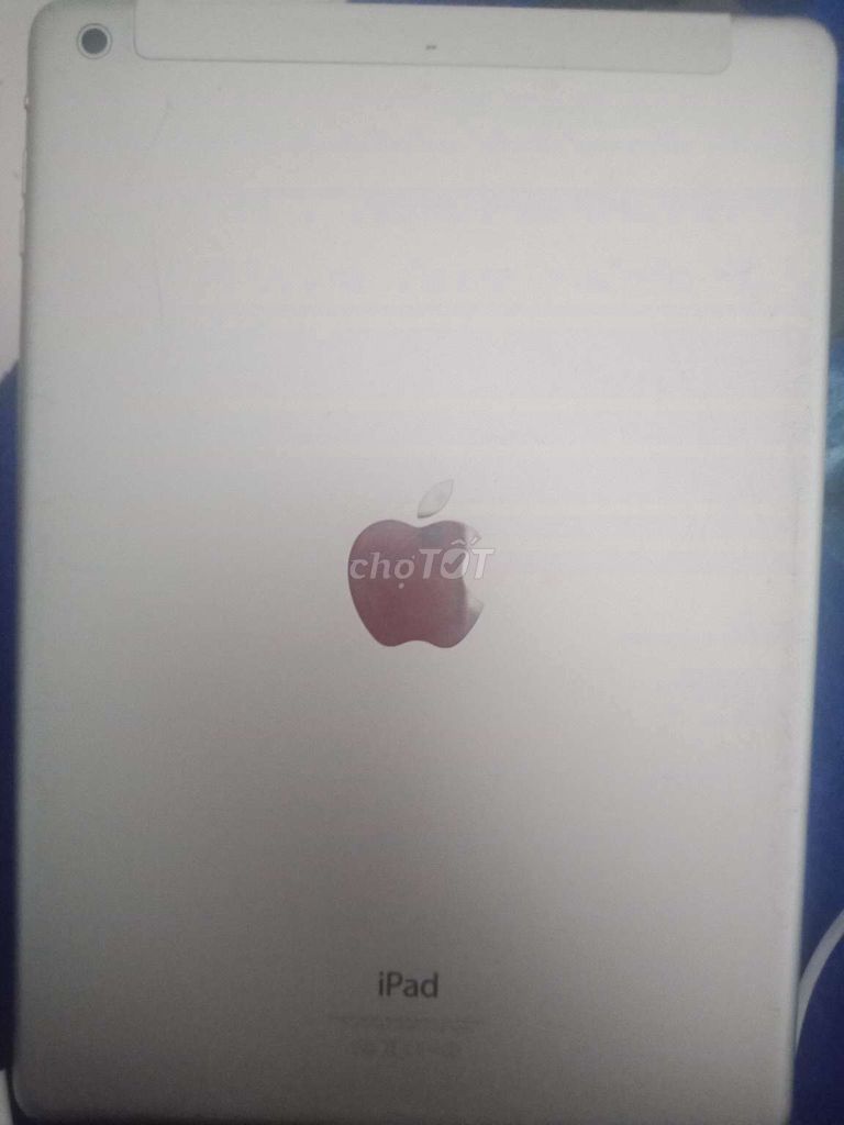 IPad Air nứt kính. Mua bán Máy tính bảng tại Thị xã Tân Uyên Bình Dương được đăng bởi Nguyễn Hữu phuc hình 2