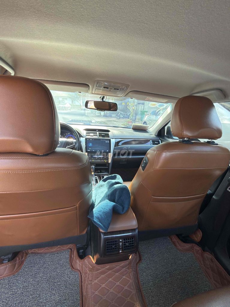 Toyota Camry 2018 2.5Q - 62000 km. Mua bán Ô tô tại Thành phố Biên Hòa Đồng Nai được đăng bởi Nguyễn Thành Đạt hình 8