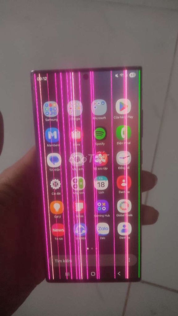 Samsung Galaxy S22 Ultra Đỏ tía Màn hình sọc. Mua bán Điện thoại tại Huyện Hóc Môn Tp Hồ Chí Minh được đăng bởi tân hình 1