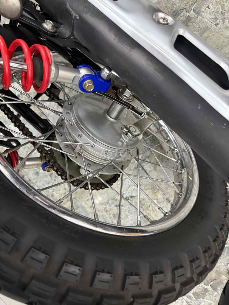 Bán yamaha YB125SP Hồ Sơ Sẳn. Mua bán Xe máy tại Thành phố Thủ Đức Tp Hồ Chí Minh được đăng bởi SHOP XE LƯỚT TUẤN DUY MOTOR LINH XUÂN THỦ ĐỨC hình 6