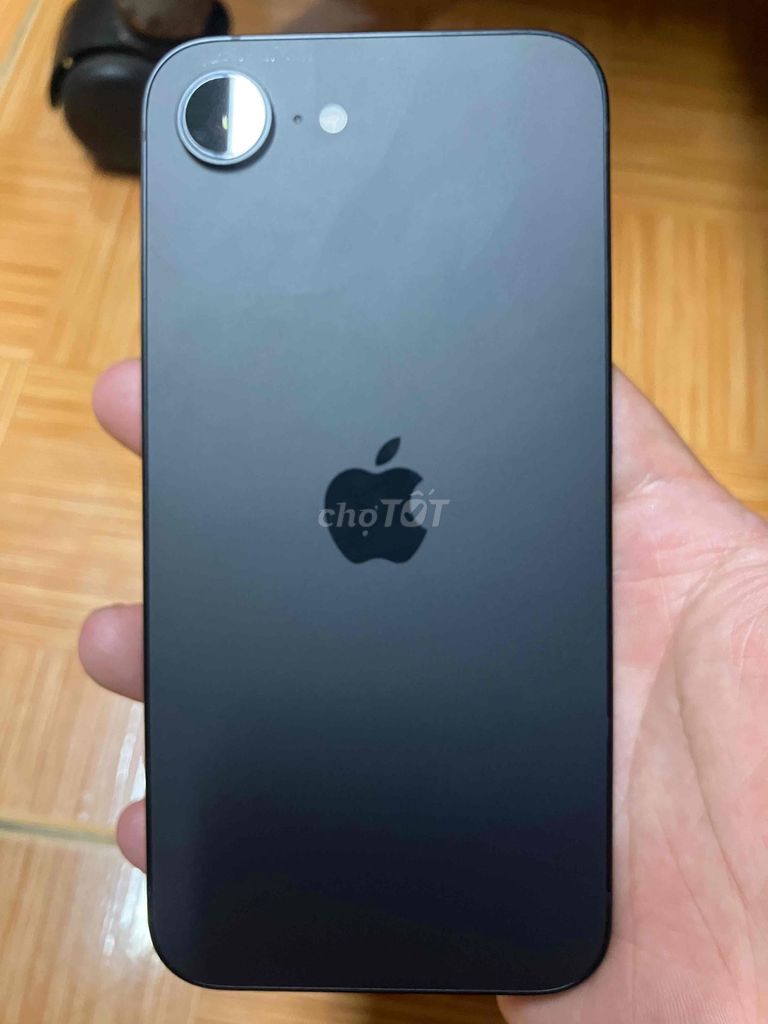 iPhone 16e 128GB lock Đen LLA Đã dùng. Mua bán Điện thoại tại Thành phố Dĩ An Bình Dương được đăng bởi Tun hình 1