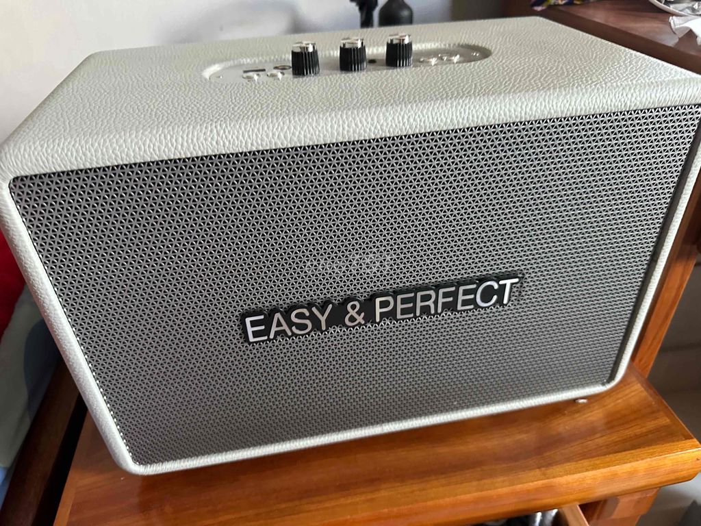 Loa Easy & Perfect Trắng Đã sử dụng. Mua bán Tivi, Âm thanh tại Quận Ngũ Hành Sơn Đà Nẵng được đăng bởi Ánh hình 1