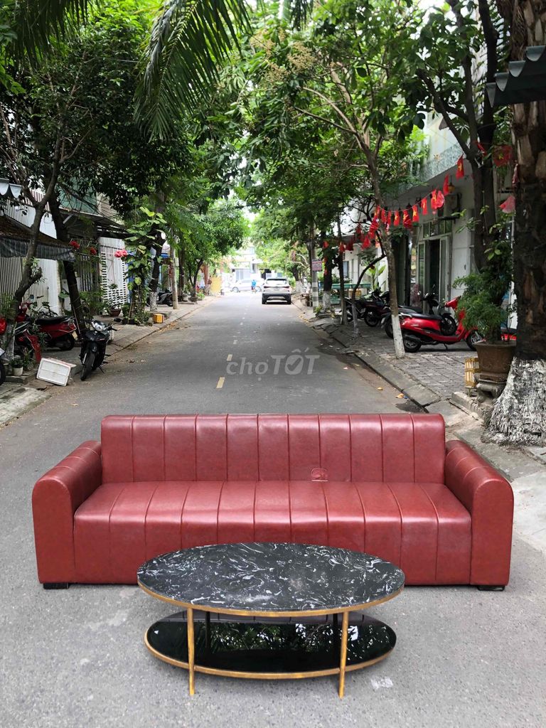 Bộ Sofa Da Xịn Kèm Bàn Mặt Đá. Mua bán Bàn ghế tại Quận Thanh Khê Đà Nẵng được đăng bởi Huyền Anh  hình 1