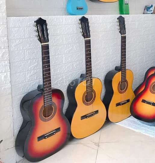 Đàn guitar mới 100%. Mua bán Nhạc cụ tại Quận 7 Tp Hồ Chí Minh được đăng bởi Guitar Saigon hình 1