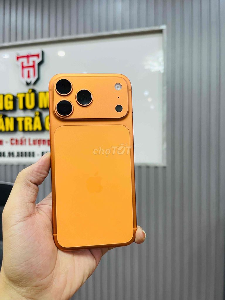 Apple iPhone 17 Pro Max 256GB Cam. Mua bán Điện thoại tại Quận Liên Chiểu Đà Nẵng được đăng bởi Hoàng Tú Mobile hình 1