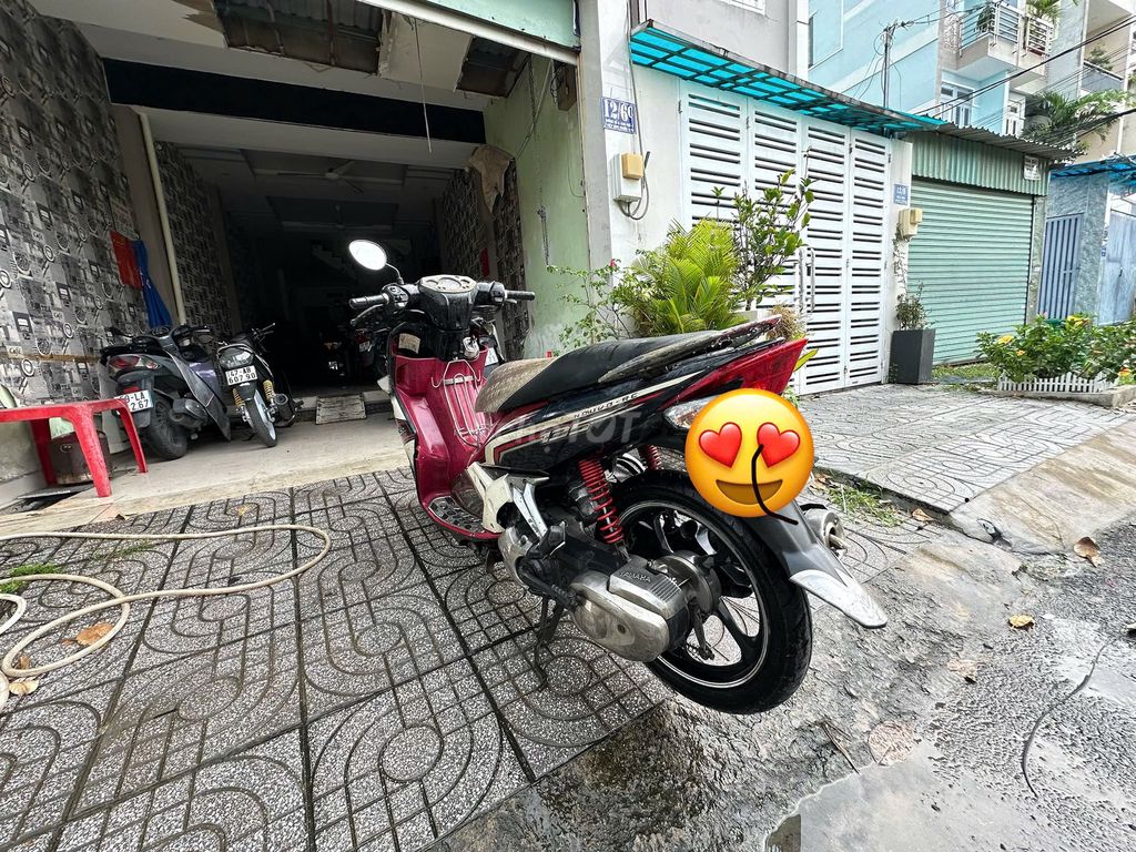Yamaha Nouvo 4 2010 красно-черная сборка Вьетнам