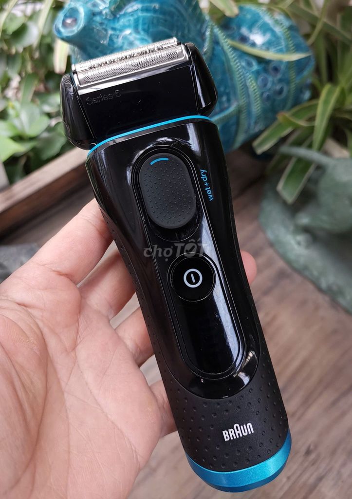 Máy cạo râu Braun Series 5 Đen, Xanh Đức. Mua bán Phụ kiện thời trang khác tại Quận Hai Bà Trưng Hà Nội được đăng bởi Kapa2H208 hình 1