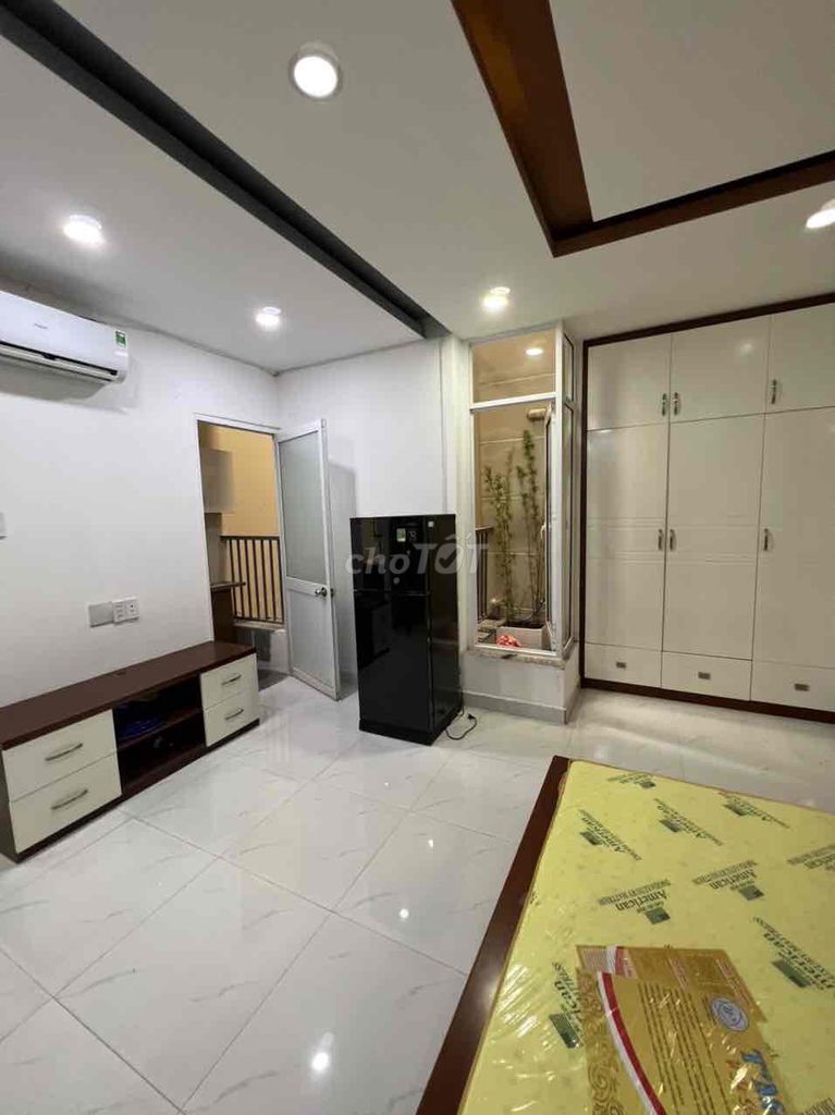 6tr5 ~ PHÒNG NGỦ TÁCH BẾP TT Quận 10,KẾ VÒNG XOAY DÂN CHỦ