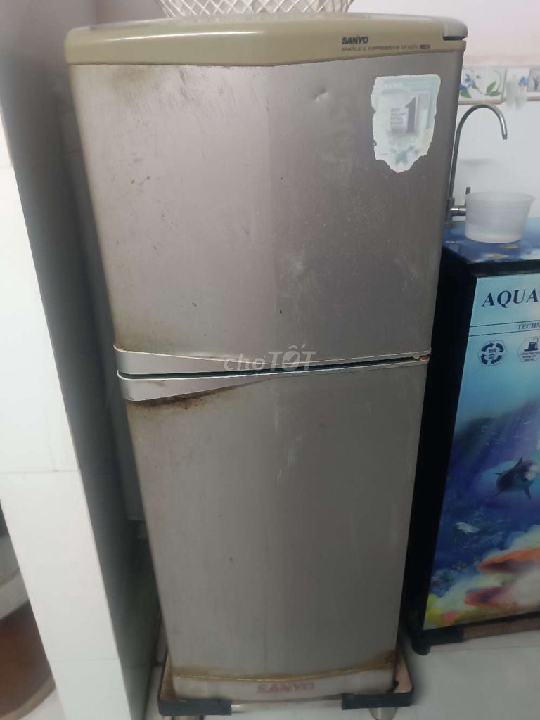 2 Tủ lạnh Sanyo SR-145PN Xám Gia đình nhỏ. Mua bán Tủ lạnh tại Huyện Cần Giờ Tp Hồ Chí Minh được đăng bởi ngô phước triều hình 1