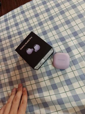 Samsung galaxy bud2 pro. Mua bán Thiết bị đeo thông minh tại Quận Long Biên Hà Nội được đăng bởi Phương Linh