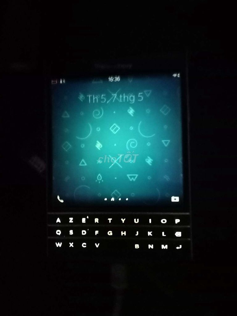 Blackberry Passport Đen Đã qua sử dụng. Mua bán Điện thoại tại Quận Tân Phú Tp Hồ Chí Minh được đăng bởi Tvthắng hình 1