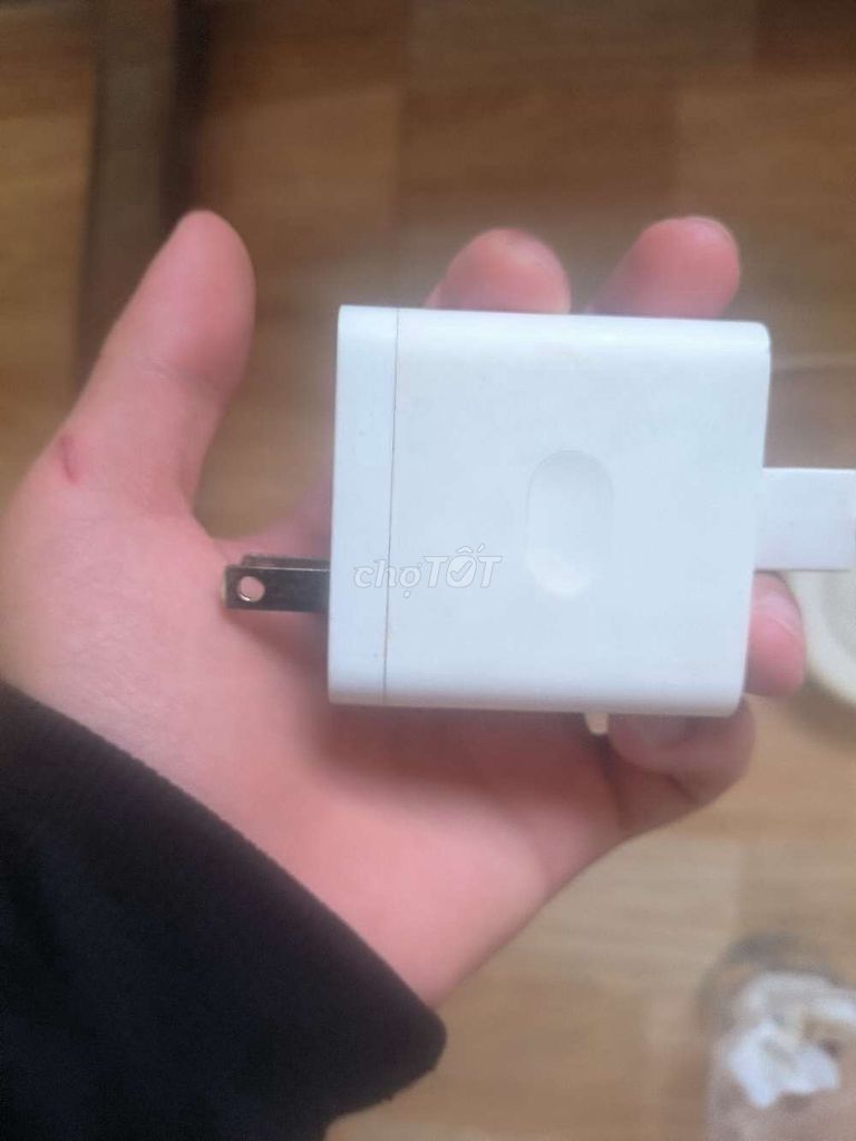Cục sạc Oppo SuperVOOC Trắng. Mua bán Phụ kiện (Màn hình, Chuột...) tại Huyện Càng Long Trà Vinh được đăng bởi Duy nguyễn hình 1