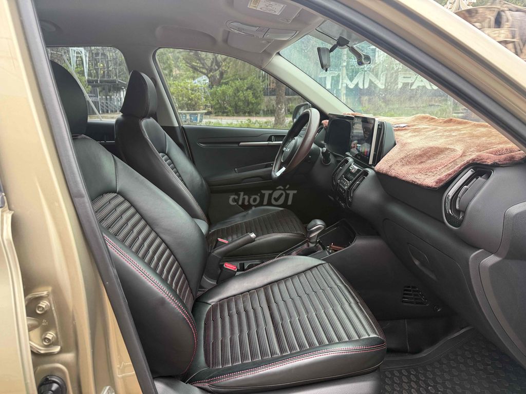 Kia Sonet Vàng cát 5 chỗ. Mua bán Ô tô tại Thành phố Qui Nhơn Bình Định được đăng bởi Âu nguyên tân  hình 1