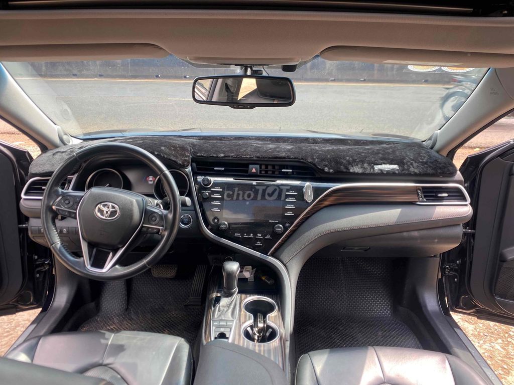 Toyota Camry 2019 2.5 Q. Mua bán Ô tô tại Thành phố Long Khánh Đồng Nai được đăng bởi Mr hiếu hình 12