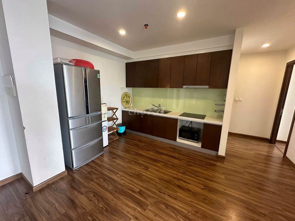 Продается квартира Golden Palm 84 м2, 2 спальни, полностью меблированная, почти 8 миллиардов