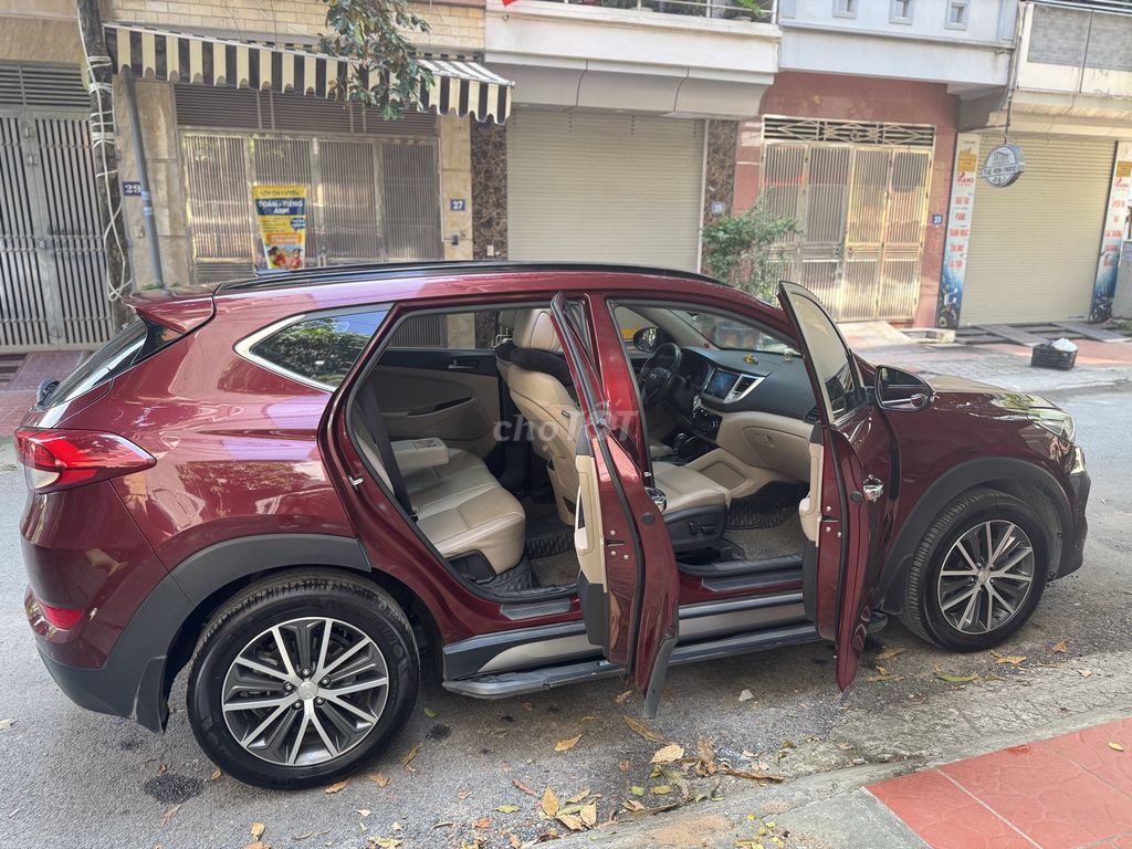 Hyundai Tucson 2016  - 100000 km. Mua bán Ô tô tại Quận Hà Đông Hà Nội được đăng bởi Nguyễn thanh tùng hình 8