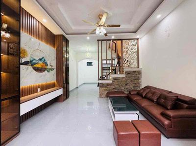 Nhà phố 67 m² · 4 PN · Đường Trương Định