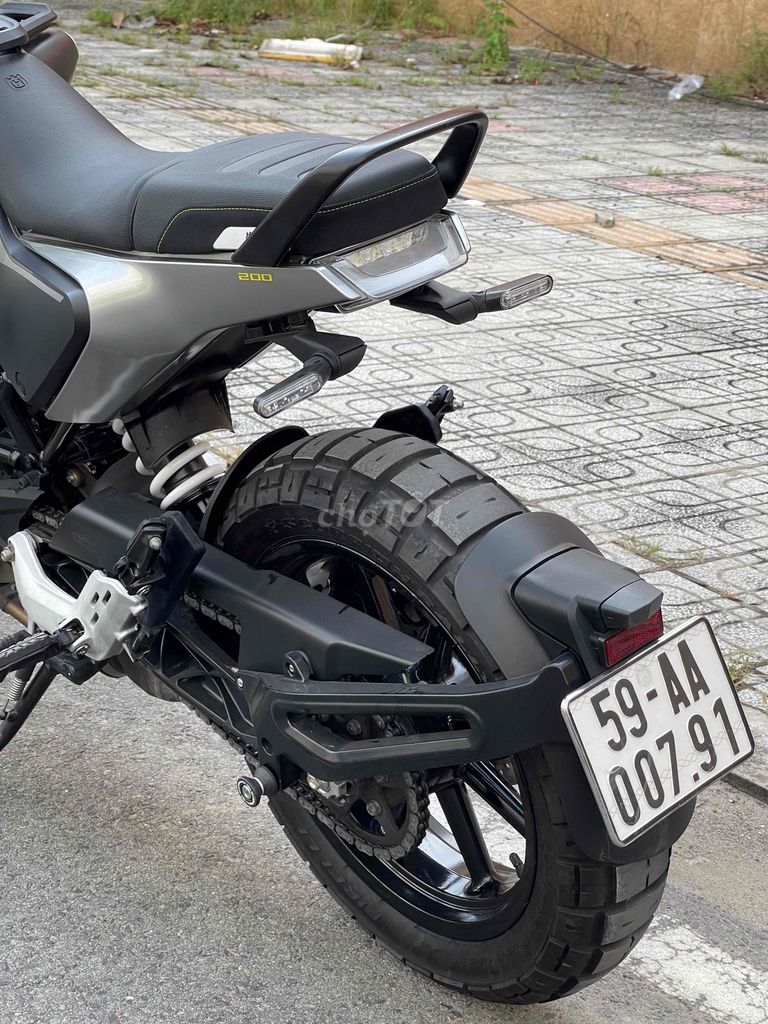 HUSQVARNA - Svartpilen 200 - Đời 2023 siêu lướt🫨. Mua bán Xe máy tại Thành phố Thủ Đức Tp Hồ Chí Minh được đăng bởi iMotorbike Tiến Lộc hình 9