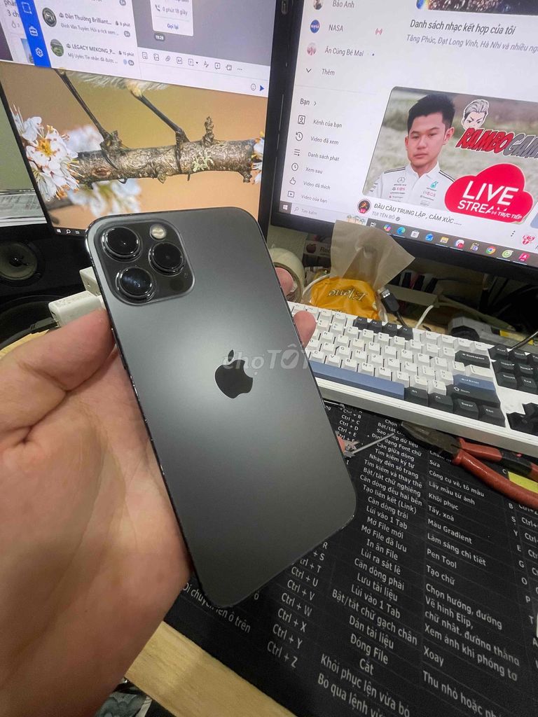 Apple iPhone 12 Pro Max Xám Đã sử dụng. Mua bán Điện thoại tại Quận Ninh Kiều Cần Thơ được đăng bởi Trung tín hình 1