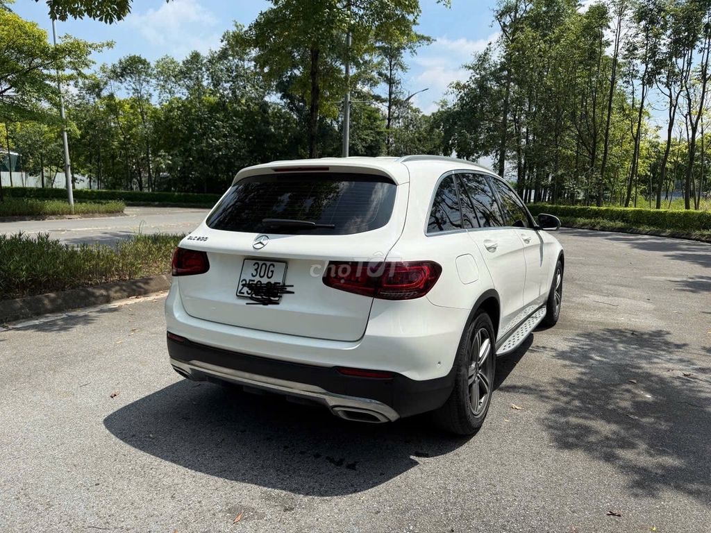 Mercedes-Benz GLC 200 2020 Trắng 46.200 km