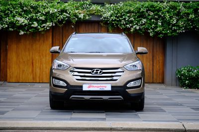 Hyundai Santa Fe 4WD 2015 - 75000 km. Mua bán Ô tô tại Quận Tân Phú Tp Hồ Chí Minh được đăng bởi HYUNDAI MIỀN NAM