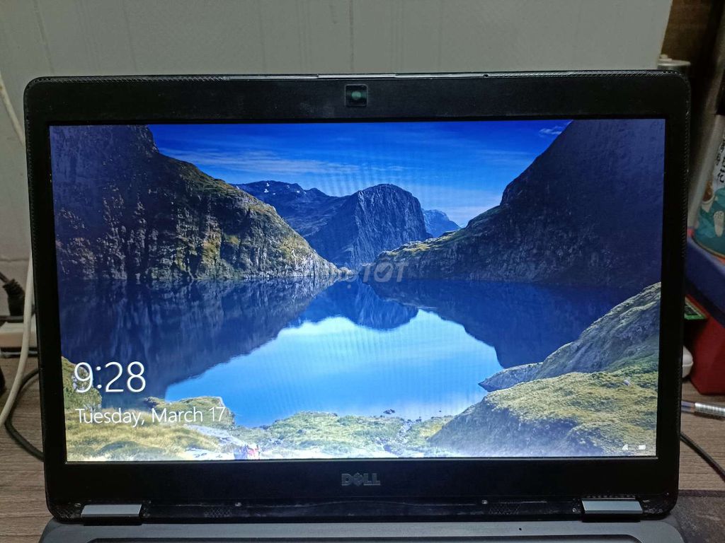 Dell Latitude E5450 i7 12GB/512GB. Mua bán Laptop tại Quận Liên Chiểu Đà Nẵng được đăng bởi Jerry Lee hình 1