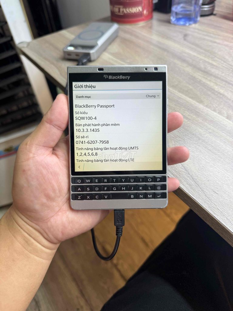BlackBerry Passport Bạc. Mua bán Điện thoại tại Quận Tân Phú Tp Hồ Chí Minh được đăng bởi Nguyễn Nam hình 1
