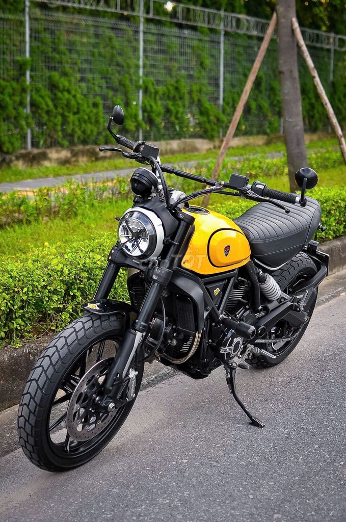 THANH MOTOR Cần bán Ducati Scrambler Icon 2020. Mua bán Xe máy tại Quận Hoàng Mai Hà Nội được đăng bởi Lê Chí Thanh hình 2