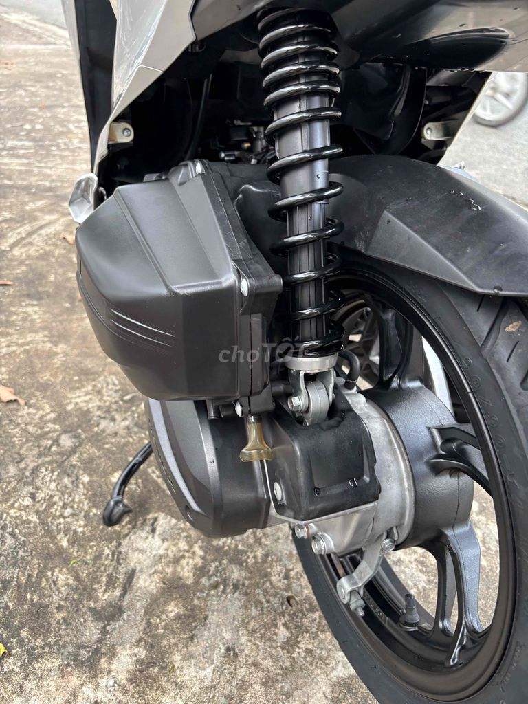 vario 150. Mua bán Xe máy tại Thị xã Bến Cát Bình Dương được đăng bởi xe máy trả góp tín nghĩa  hình 9