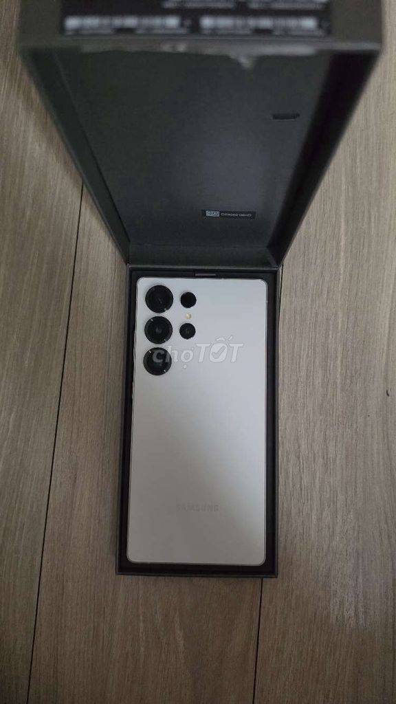 Samsung Galaxy S25 Ultra 256GB chính hãng. Mua bán Điện thoại tại Quận Hải Châu Đà Nẵng được đăng bởi Bin hình 1