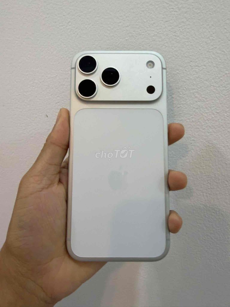 Apple iPhone 17 Pro Max 512GB Trắng. Mua bán Điện thoại tại Thị xã Bến Cát Bình Dương được đăng bởi Hiếu Lê hình 1