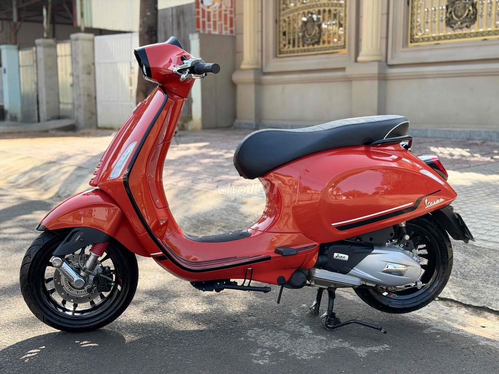 Cần bán VESPA_4.000km - Vừa bấm biển xong. Mua bán Xe máy tại Thành phố Buôn Ma Thuột Đắk Lắk được đăng bởi Hoàng Quang hình 3