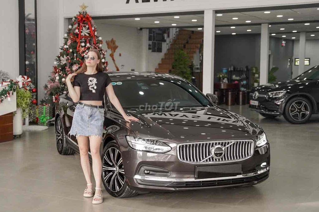 VOLVO_ S90_B6_LWB Model 2024 Bao Bank 90%