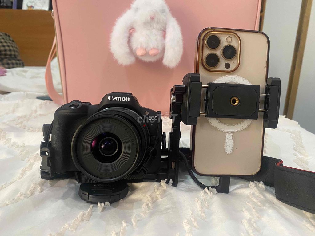 Máy ảnh Canon R50 18-45mm Đen. Mua bán Máy ảnh, Máy quay tại Huyện Di Linh Lâm Đồng được đăng bởi Đào Sơn hình 1