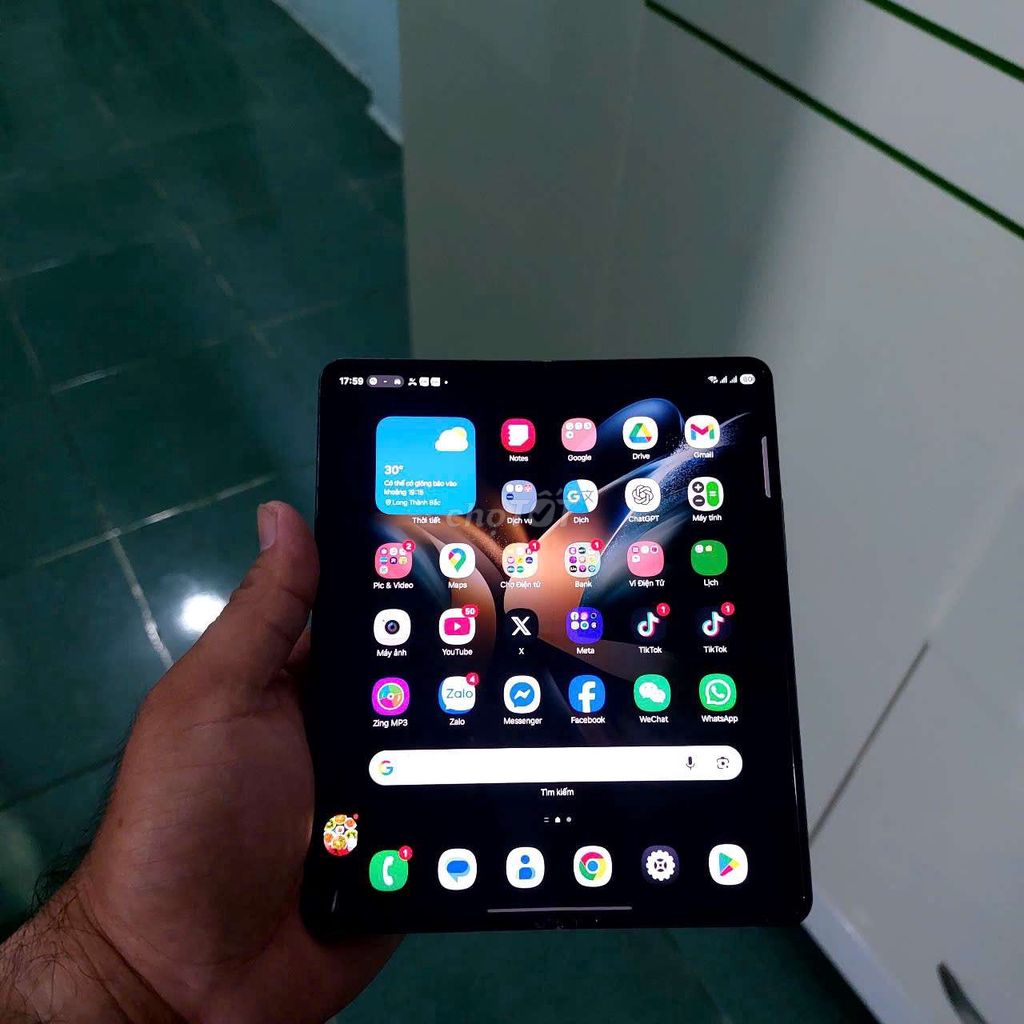 Samsung Zfold 4 nguyên zin còn fix ai mau lẹ. Mua bán Điện thoại tại Huyện Hòa Thành Tây Ninh được đăng bởi Ford hình 1