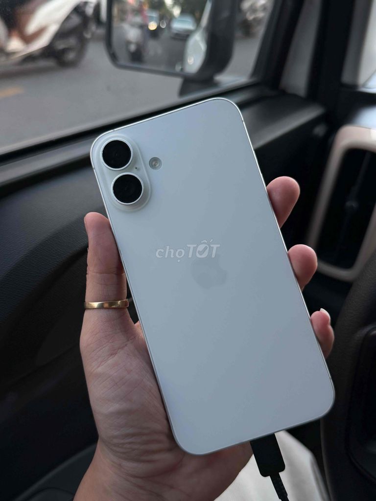 Apple iPhone 16 Plus 128GB Trắng. Mua bán Điện thoại tại Quận Thanh Khê Đà Nẵng được đăng bởi TH STORE hình 1