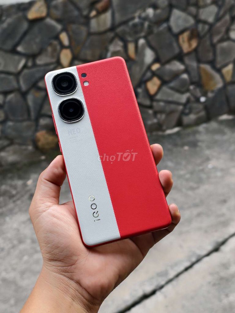 Vivo IQOO Neo 9 12/256 lưng da đỏ siêu đẹp có gl