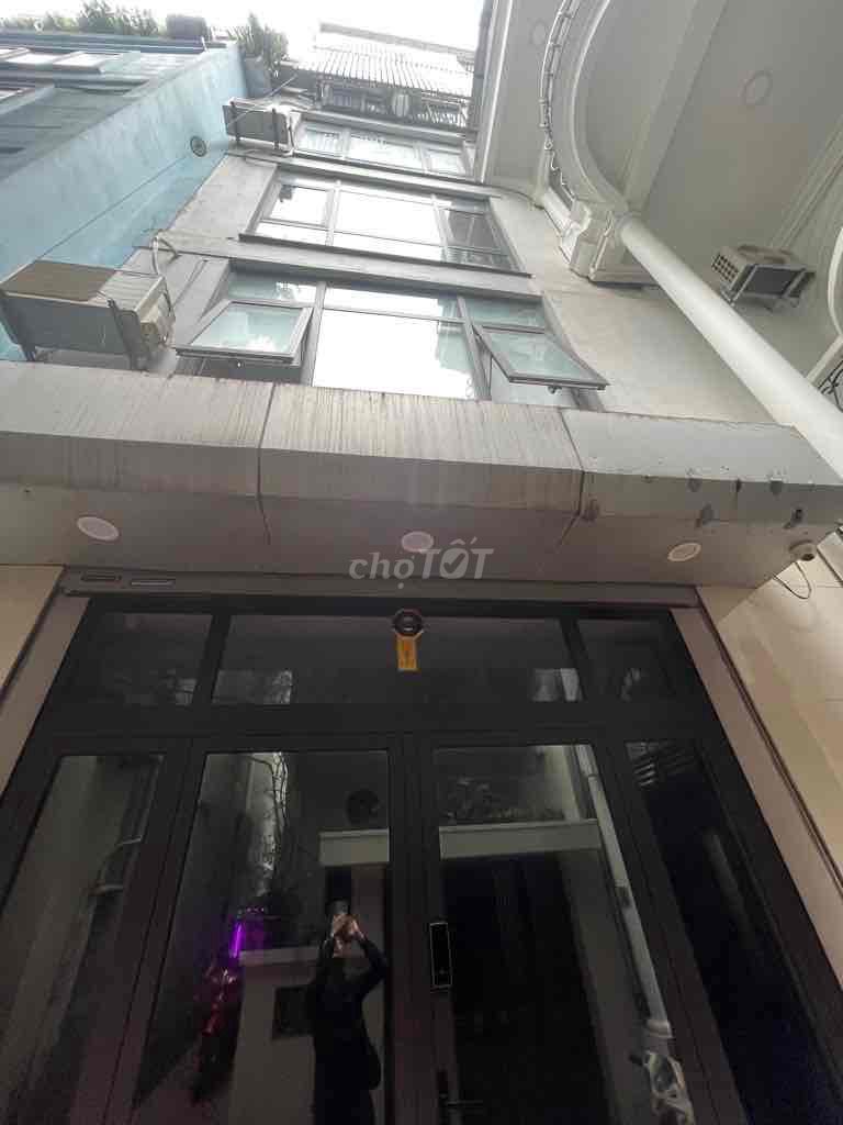 Nhà Giang Văn Minh 80m2, cho thuê căn hộ dịch vụ. 8 tầng, thang máy