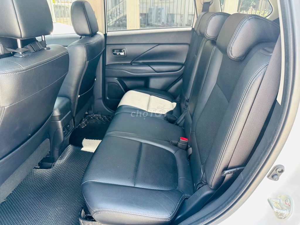 LÊN ĐỜI XE - CẦN BÁN AOLANDER. Mua bán Ô tô tại Huyện Thanh Trì Hà Nội được đăng bởi Mr Điển hình 11