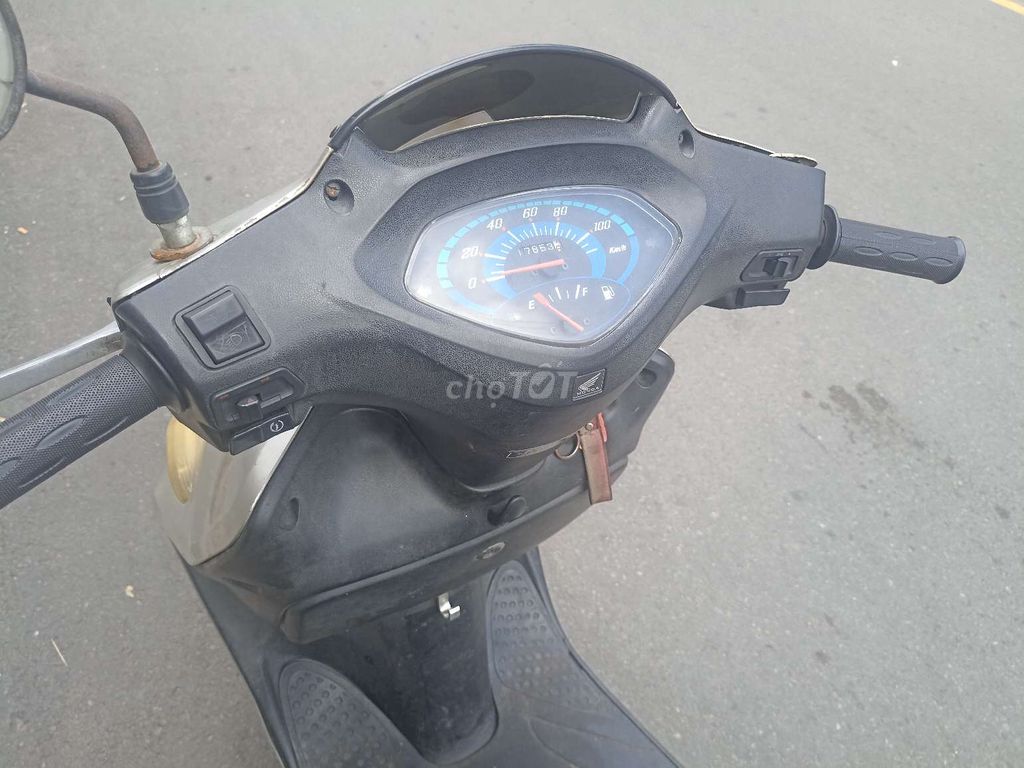 Honda Spacy 125 nhật không nhắn tin còn tin còn xe. Mua bán Xe máy tại Quận 10 Tp Hồ Chí Minh được đăng bởi Trần phi hình 6