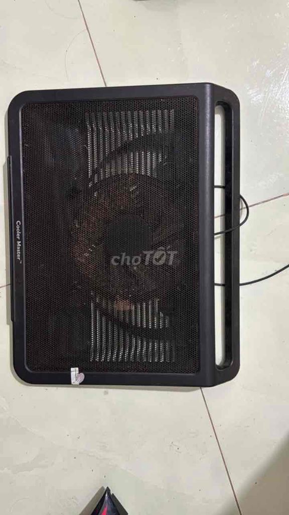 Đế tản nhiệt Cooler Master Đen. Mua bán Phụ kiện (Màn hình, Chuột...) tại Quận Ngũ Hành Sơn Đà Nẵng được đăng bởi Ngọc Hùng Trần hình 1