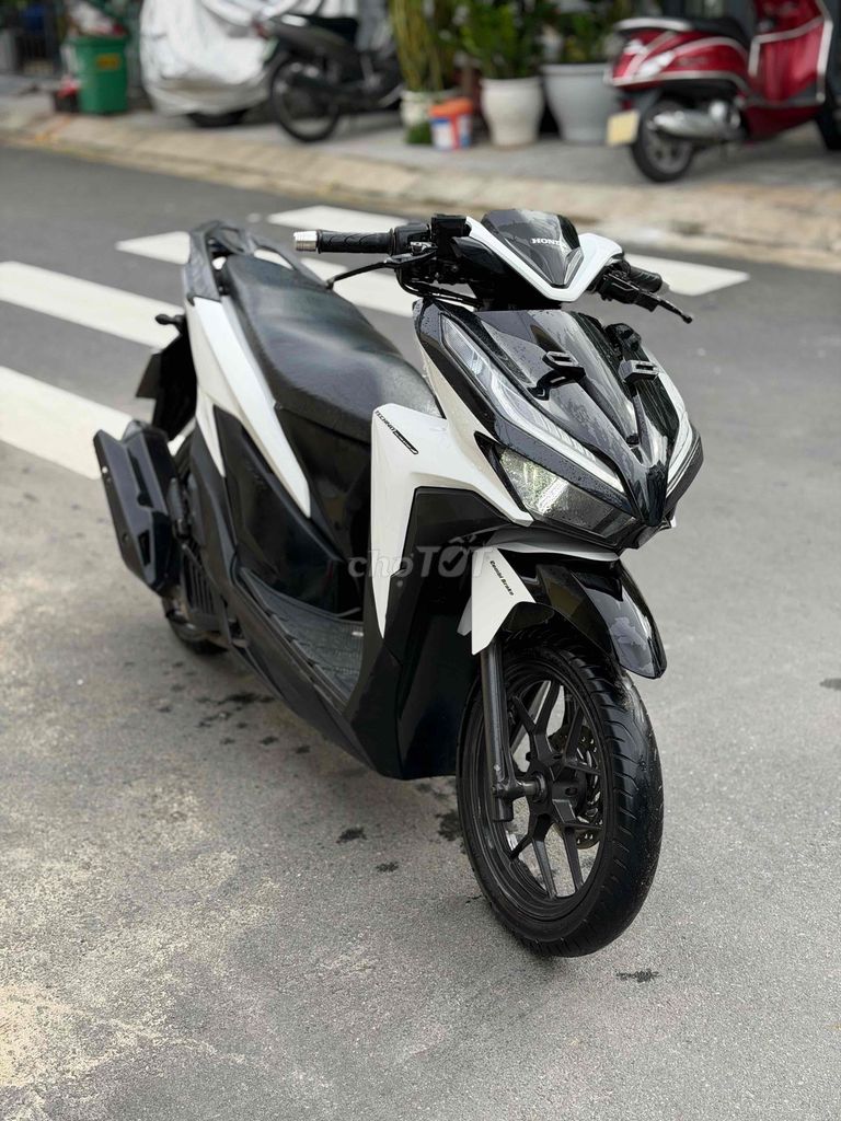Honda Vario 125 2021 Белый черный