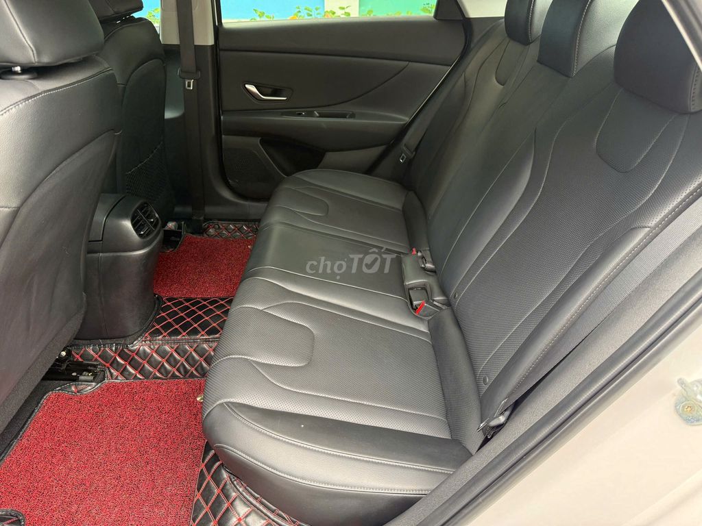 Elantra 1.6 sx 2022 model 23 đặc biệt. Mua bán Ô tô tại Quận Long Biên Hà Nội được đăng bởi PHÚC LÂM  AUTO hình 13